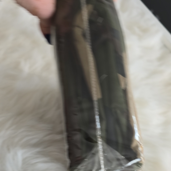 Camouflage Sheet Set - Picture 3 of 3